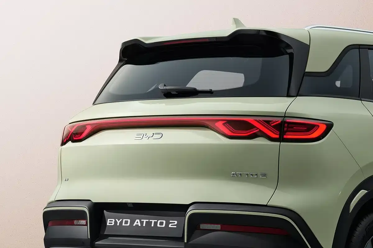 BYD ATTO 2 ดีไซน์ไฟท้ายแบบเต็มความกว้าง