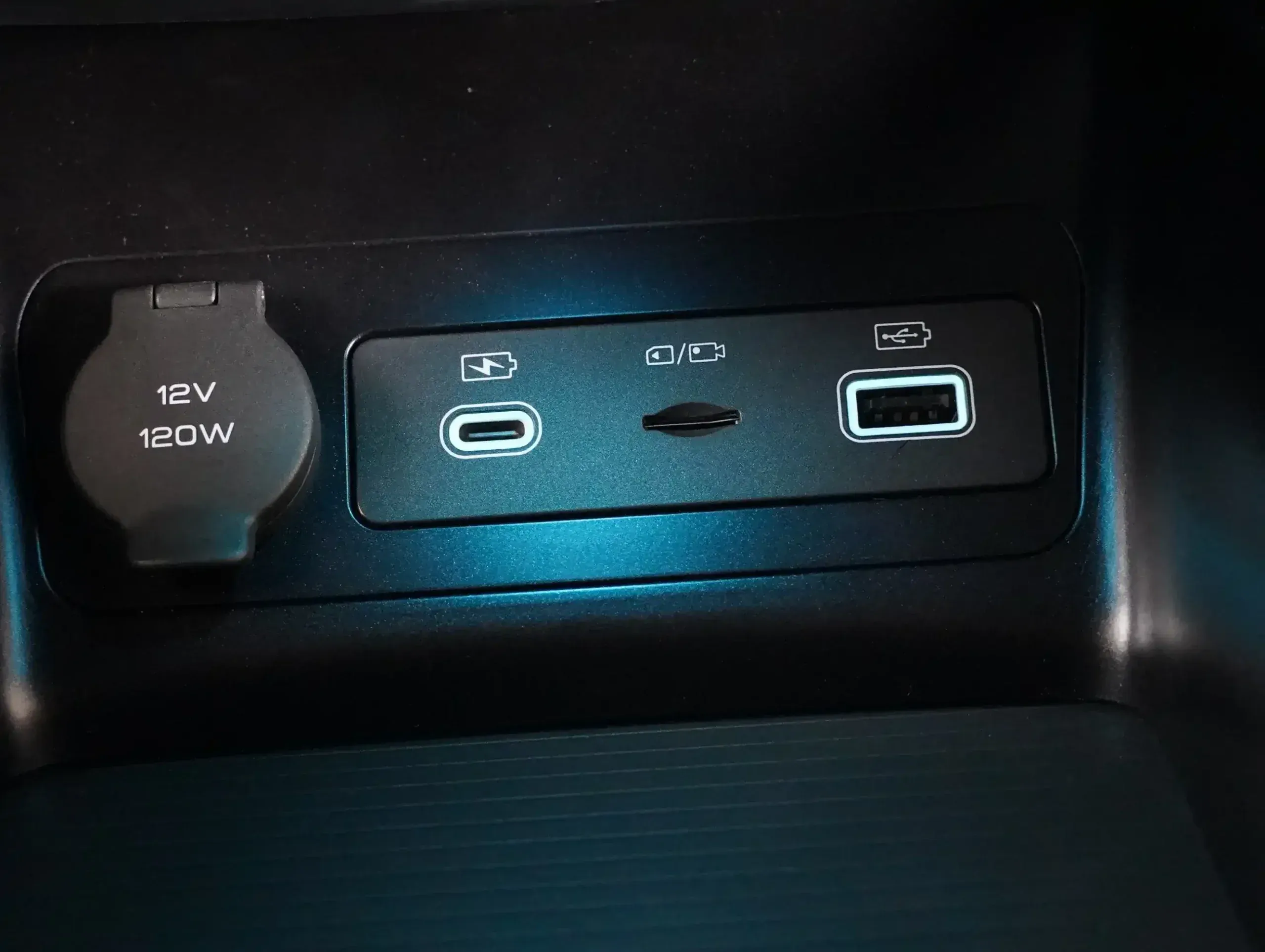 BYD DOLPHIN - Gallery Interior - dolphin interior 06