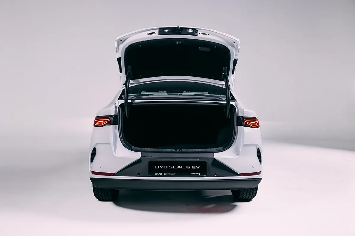 BYD SEAL 6 EV ล้ออัลลอยและรายละเอียดตัวถัง
