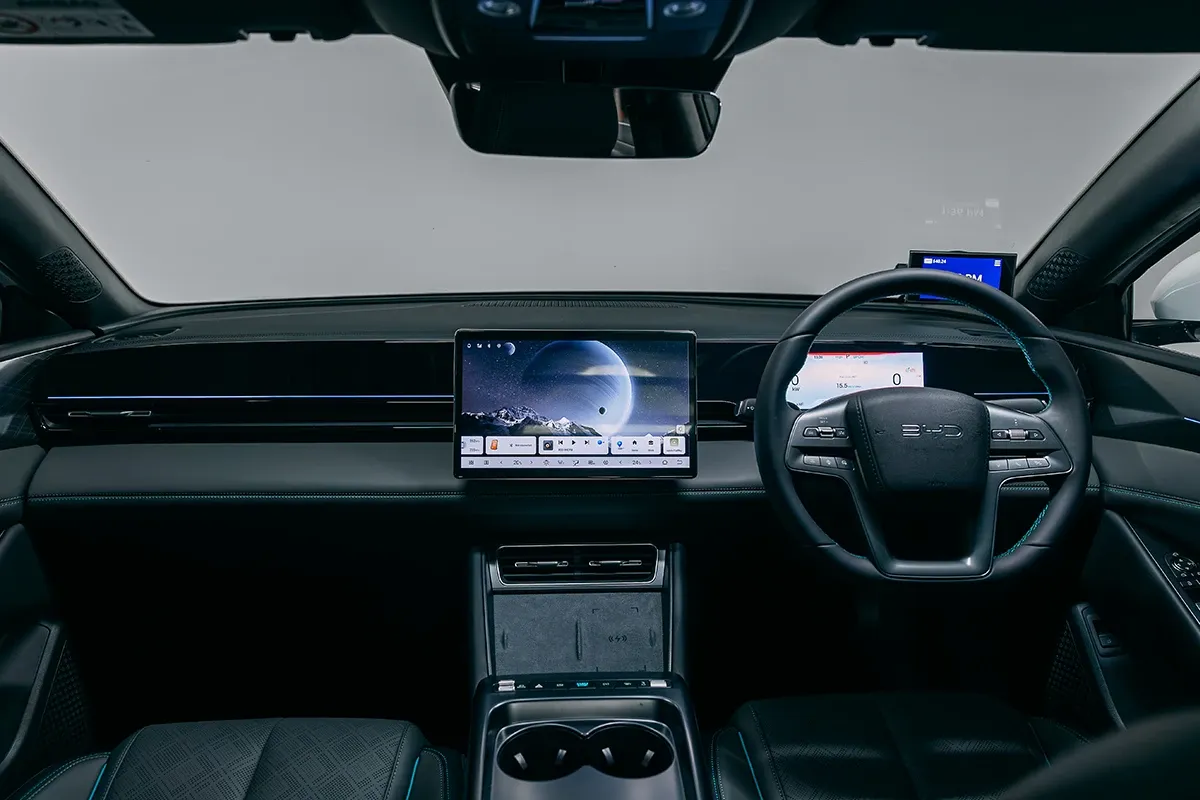 BYD SEAL 6 EV หน้าจอและแผงควบคุมภายใน