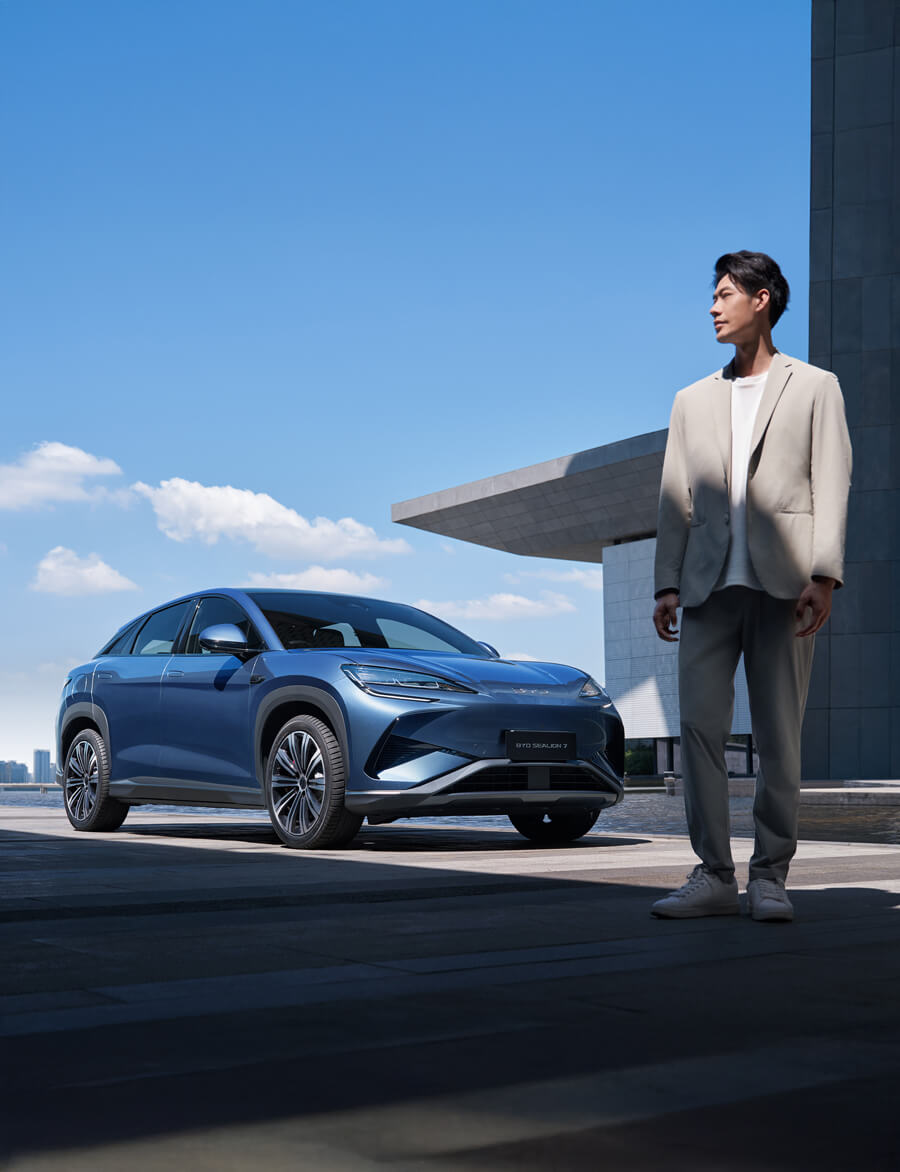 BYD SEALION 7